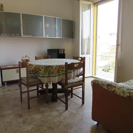 La Baia Di Lori Appartement *